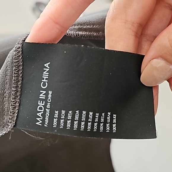 LIKE NEW 100% silk grey Club Monaco front button dress - size US 2 - Picture 3 of 7